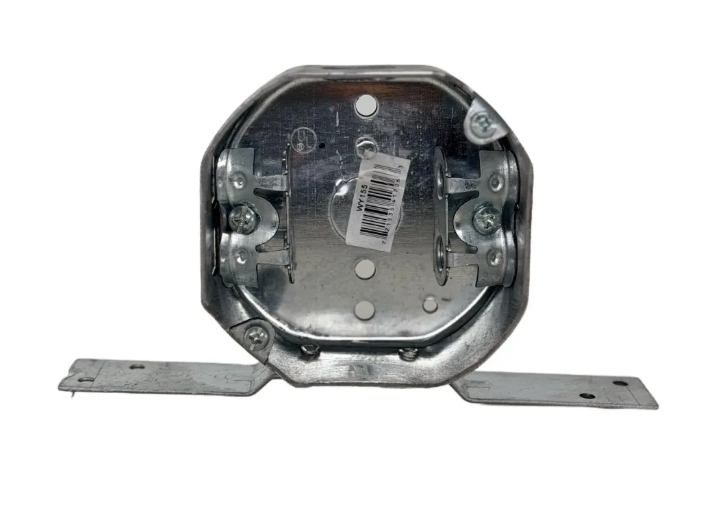 4" OCTAGON BOX UP & DOWN ARMORED CABLE/FLEX CLAMPS